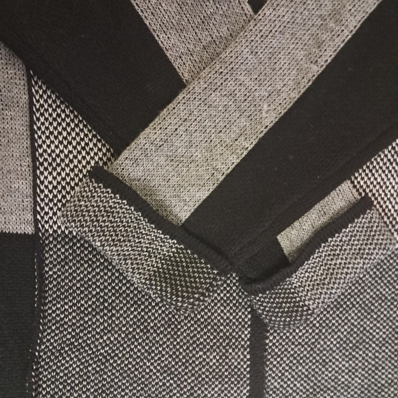 Womens 2X Kristin Nicole black and gray cardigan - Picture 3 of 5